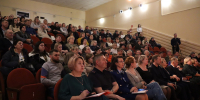 Ежегодный отчет мэра г. Тулуна состоялся в Д/К «Строитель» 10 апреля 2025 года. - Город Тулун
